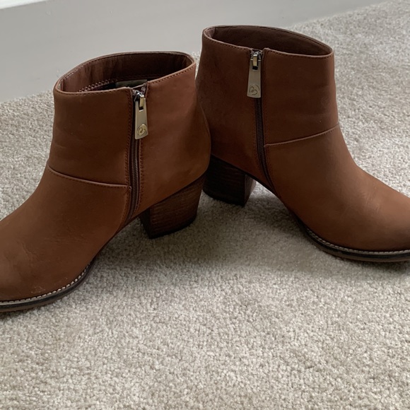 Blondo ankle bootie - Picture 6 of 7